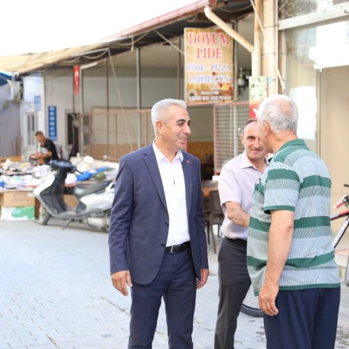 Belediye Başkanımız Muhammet Karakuş ve Başkan Yardımcımız Hüseyin Ertuğrul pazar esnafını ziyaret ederek bütün esnaflarımıza hayırlı kazançlar dileklerinde bulundular.