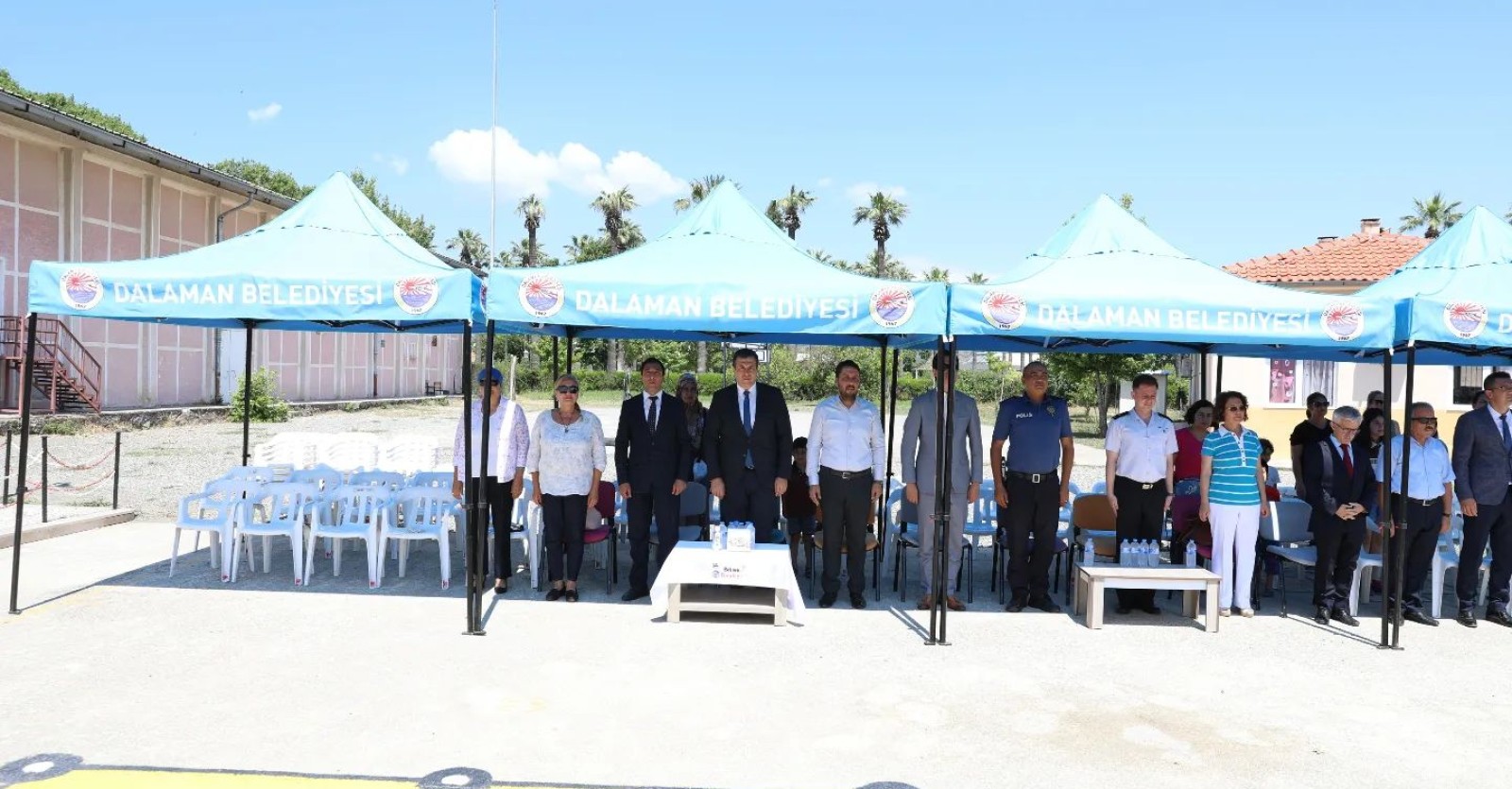 Dalaman Çiftlik Ortaokulu tarafından TÜBİTAK- 4006 Bilim Fuarının açılış töreni gerçekleştirildi.