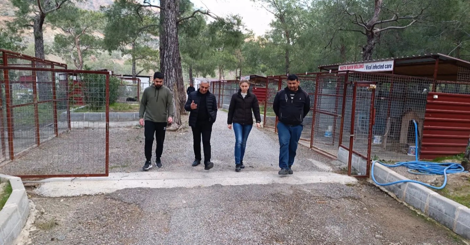 Belediye Başkanımız Muhammet Karakuş Hayvan Barınağını ziyaret etti.