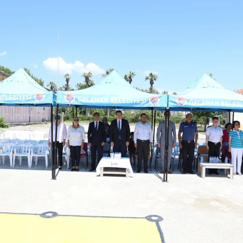 Dalaman Çiftlik Ortaokulu tarafından TÜBİTAK- 4006 Bilim Fuarının açılış töreni gerçekleştirildi.