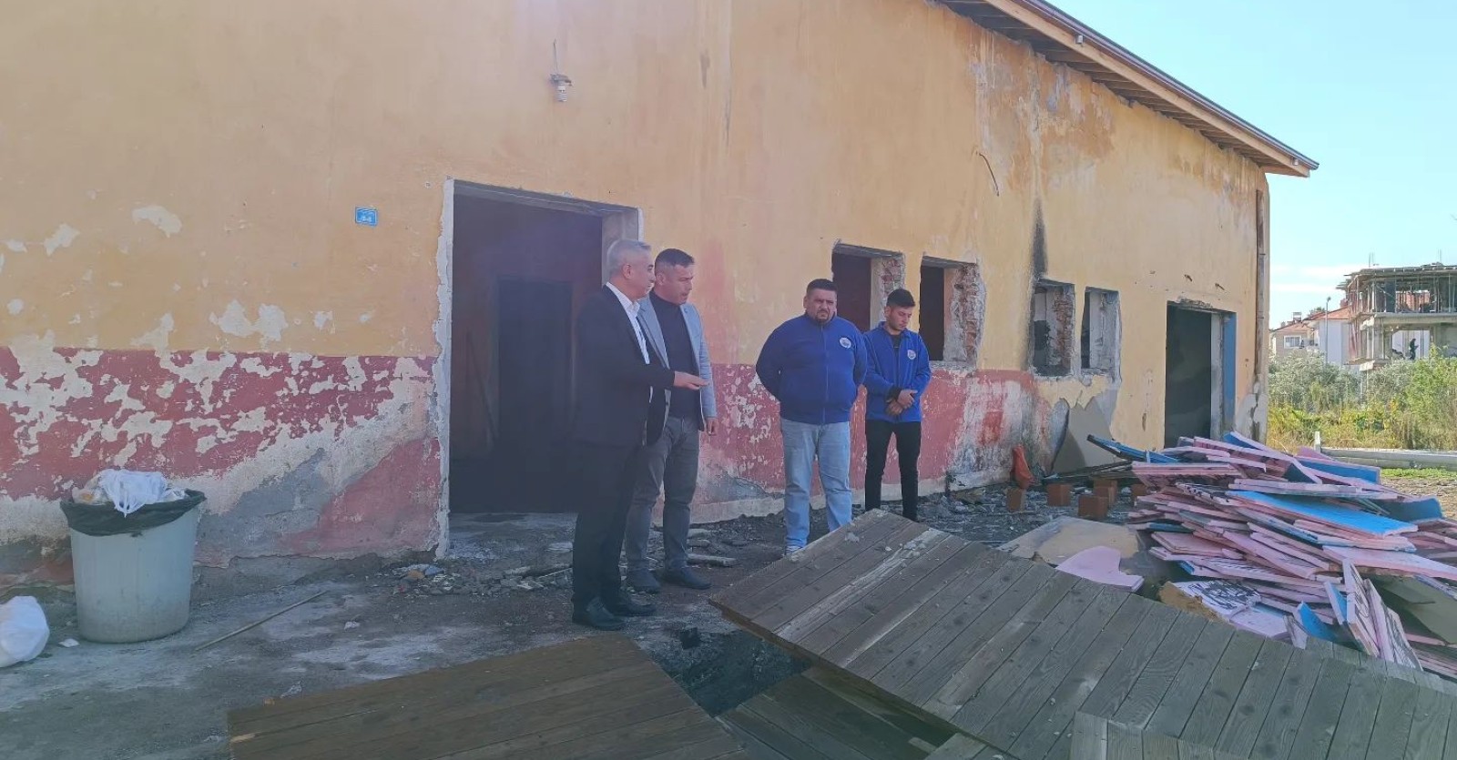 Belediye Başkanımız Muhammet Karakuş soğuk hava deposu inşaatını yerinde inceleyerek çalışanlara kolaylıklar diledi.
