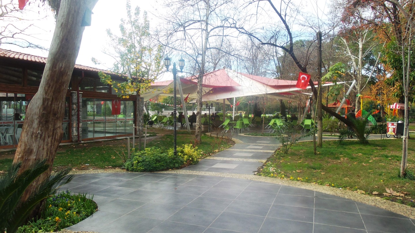 Şehit Mehmetcik Parkı
